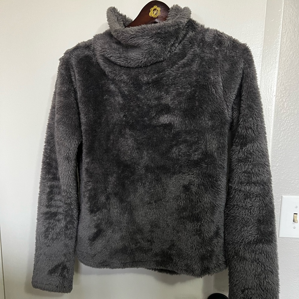 Joylab grey mock neck sweatshirt